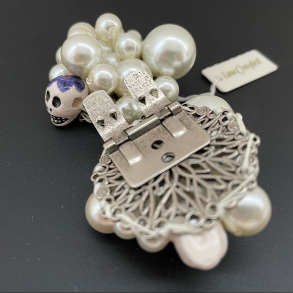 Venessa Arizaga Walking On Pearls Shoe Jewelry - Picture 4 of 5